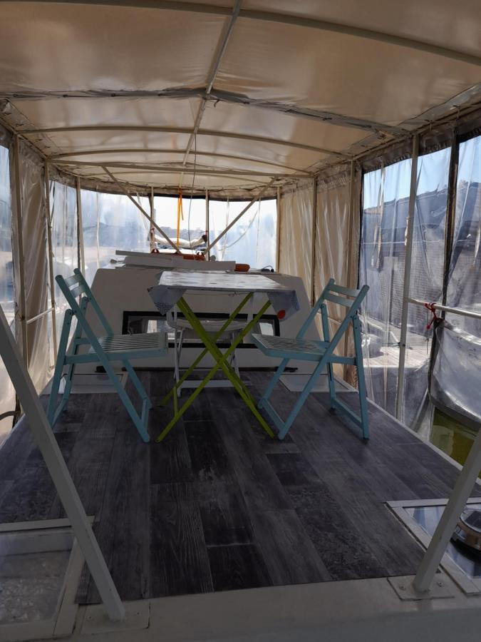 Hotel Bateau pénichette atypique à Nantes Extérieur photo